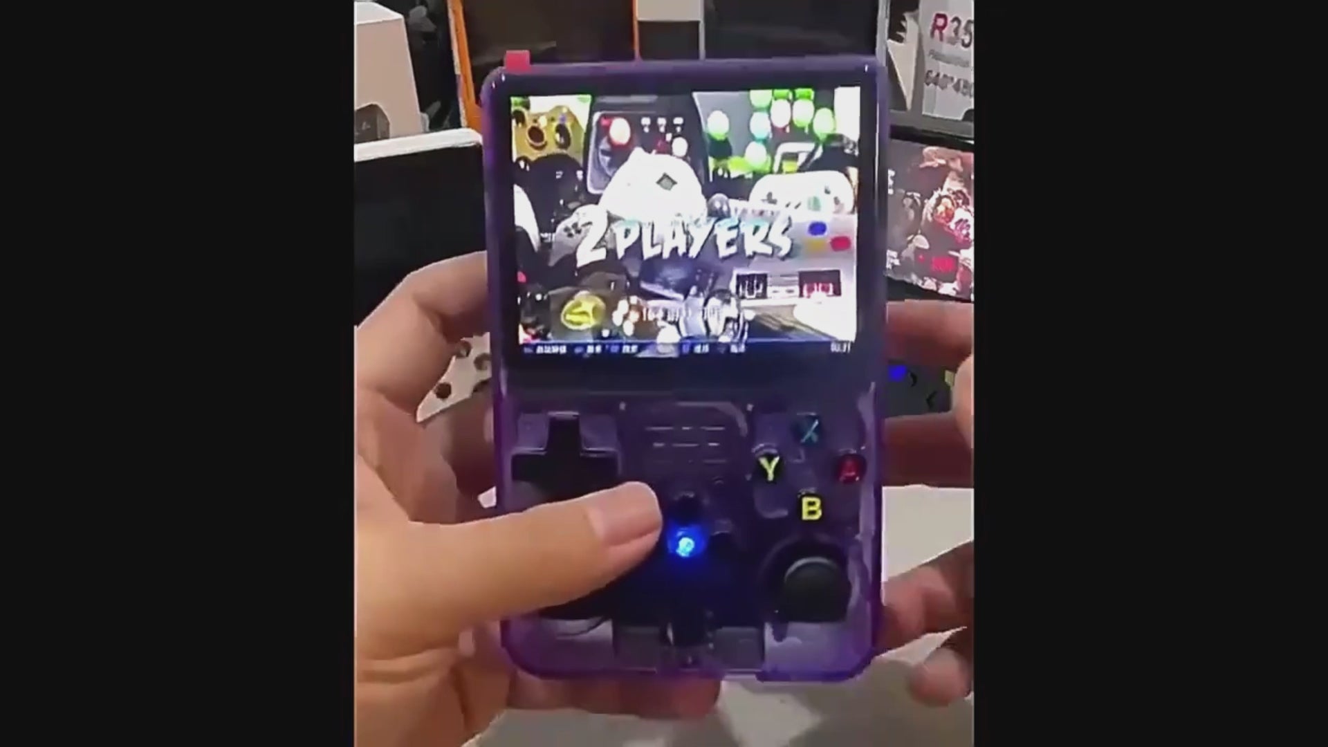 R36S Handheld Gaming Console - Pantalla 3.5" HD Rechargeable